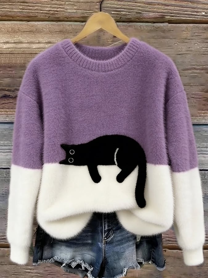 Judy - Women's Sweatshirt with Cat Design