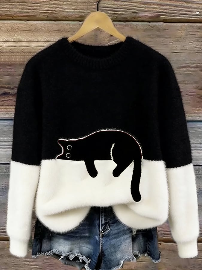 Judy - Women's Sweatshirt with Cat Design