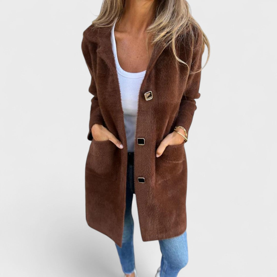 Mae - Elegant and Durable Coat