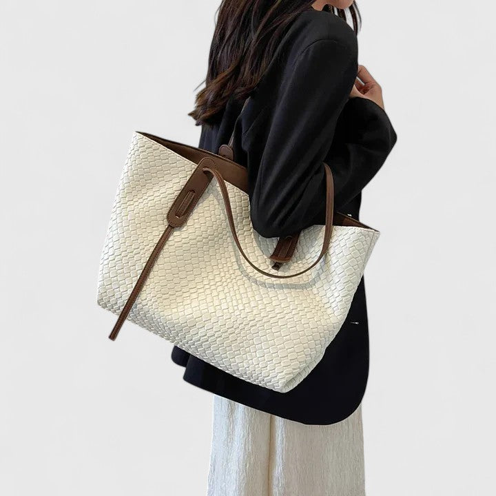 Sarah - Elegant Tote Bag