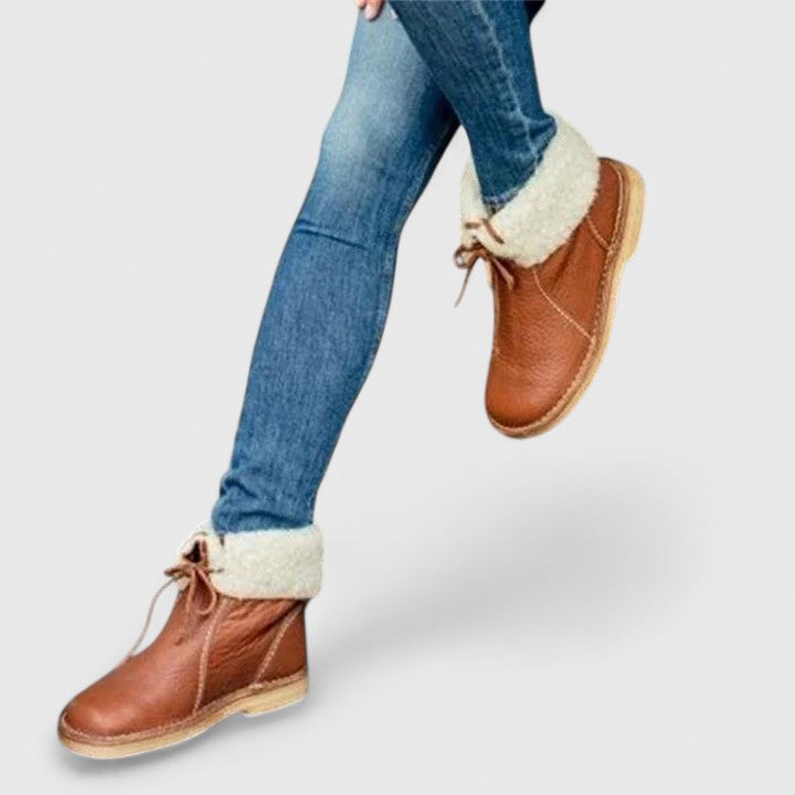 Megan - Orthopedic Boots