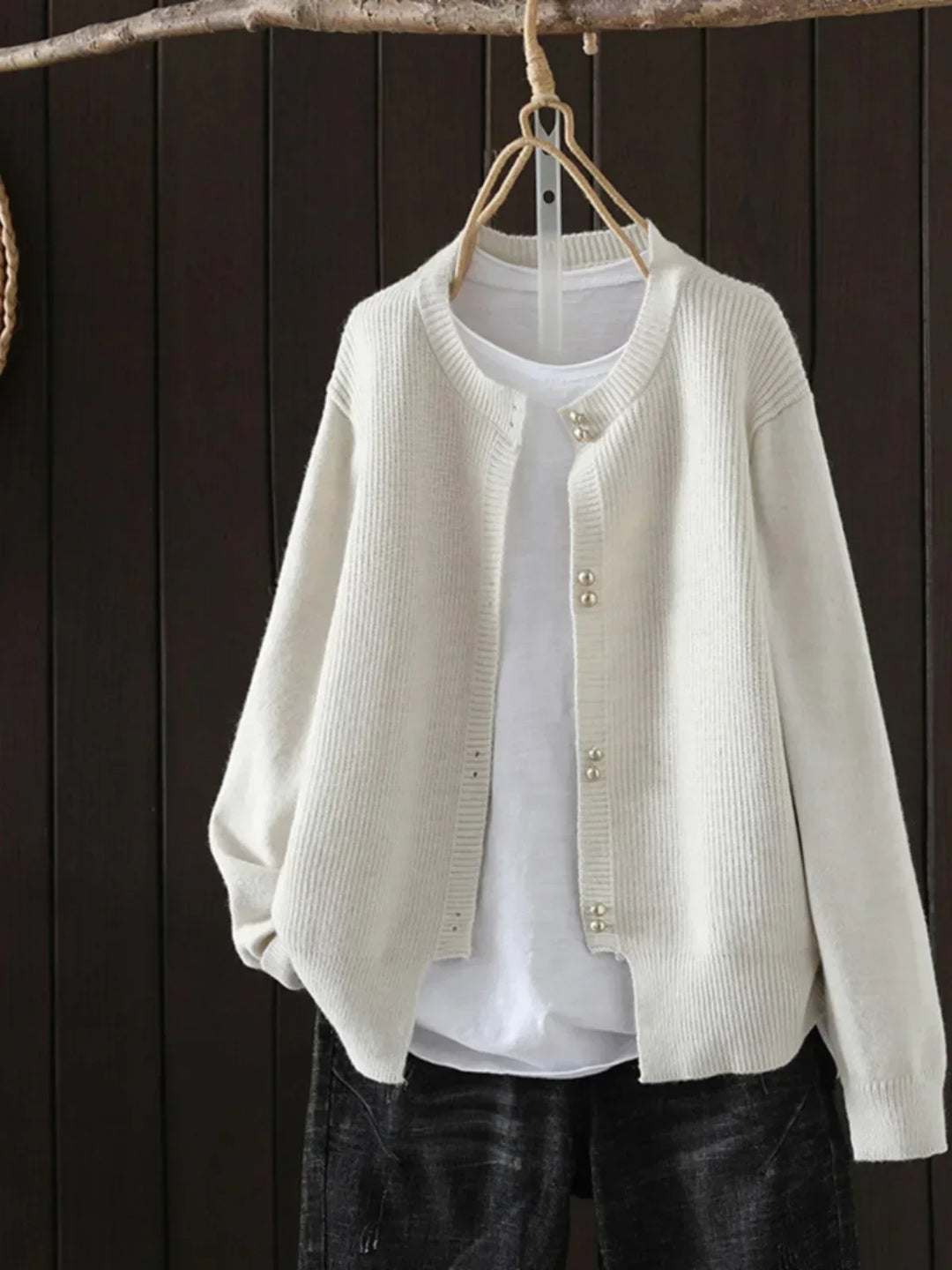 Linda - Pearl-Button Cardigan