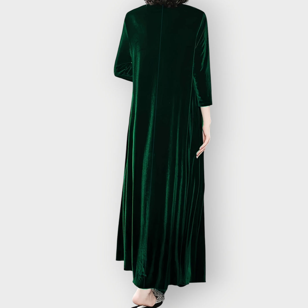Vanessa - Luxe Velvet Flow Maxi Dress