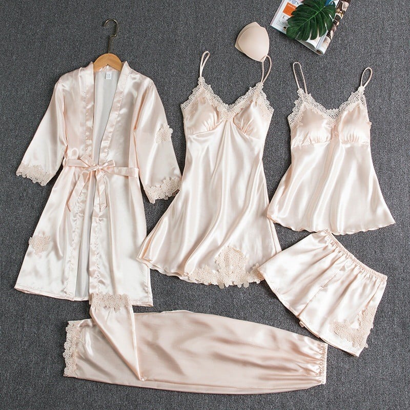Judith - 5-Piece Silk Lace Nightwear Set