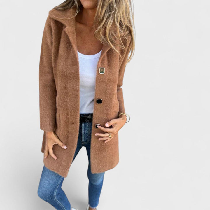 Mae - Elegant and Durable Coat