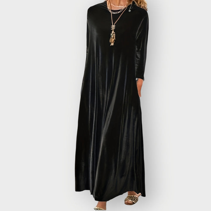 Vanessa - Luxe Velvet Flow Maxi Dress
