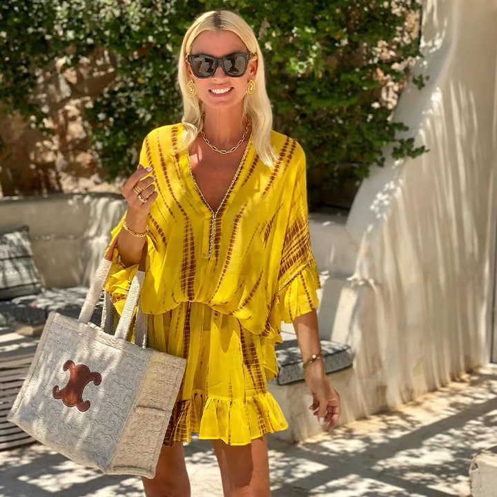 Charlotte - Chic V-Neck High Waist Mini Dress