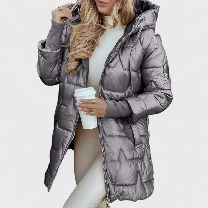 Tracy - Elegant Winter Coat with Hood