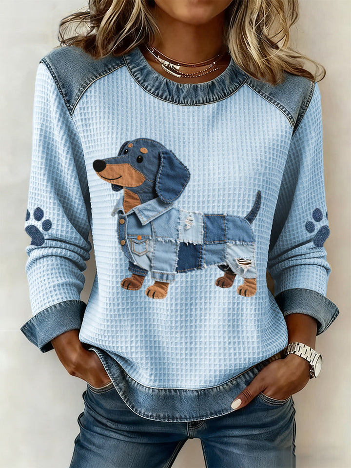 Lisa - Charming Dachshund with denim patchwork